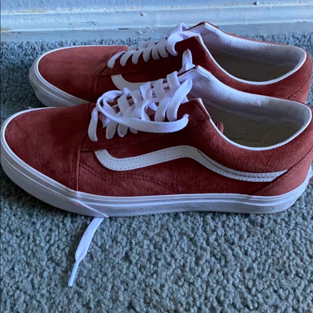 WMNS RUST VANS
